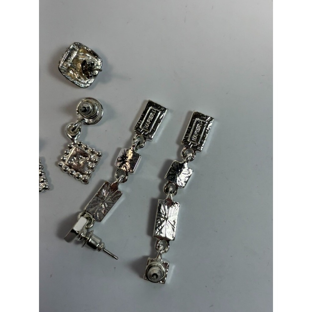 Vintage Napier Earring Lot in Silver Tone Pearl Glass Rhinestone Signed - Picture 6 of 7